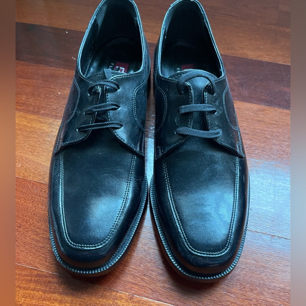 NWOB New Florsheim Mens Genuine Leather Oxford
Dress lace Shoes Black Size 8 D